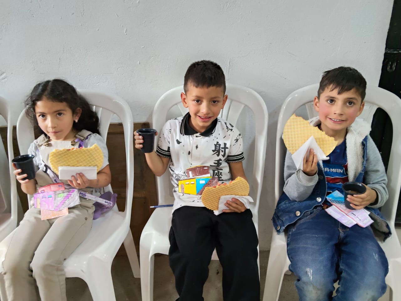 WhatsApp Image 2025-10-18 at 17.40.01 (2)